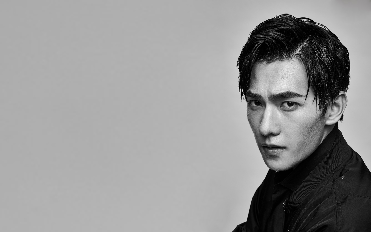 杨洋冷傲时尚型男魅力高清壁纸(3)