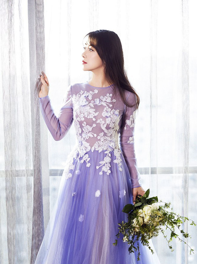 陈紫函《新娘Brides》最新杂志大片