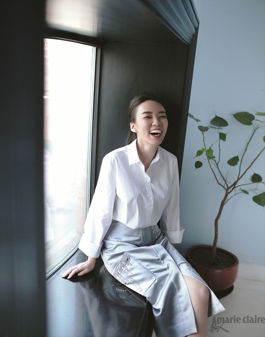 马薇薇尽显知性文雅时尚大片写真(4)