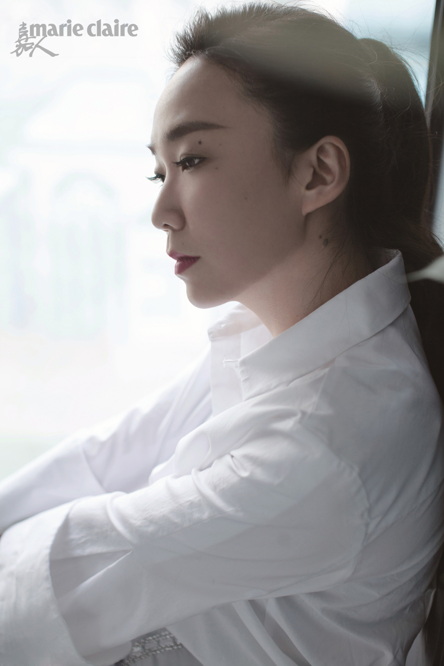 马薇薇尽显知性文雅时尚大片写真(3)