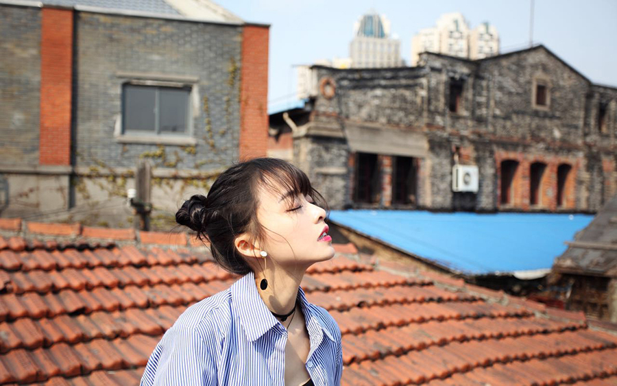 余心恬少女风帅气春意傲然写真曝光(3)
