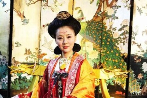 盘点历代荧屏上的十大经典王皇后形象(8)