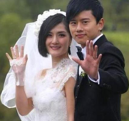 扒扒娱乐圈让我依然相信爱情的10对明星
