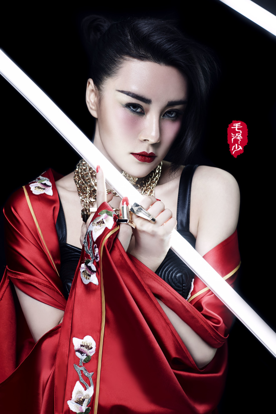 毛泽少性感中国电子性感风尚写真大片(3)