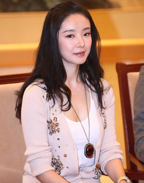 倪妮井柏然同居！扒扒“金陵十三钗”之生存现状(5)