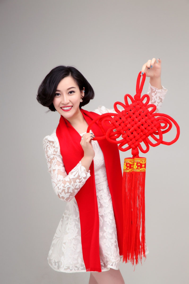 陈诗妮喜庆猴年贺岁写真(2)