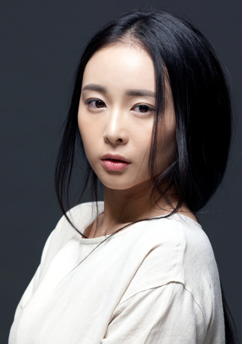 高叶回眸微笑飘逸尽显风情美色(3)