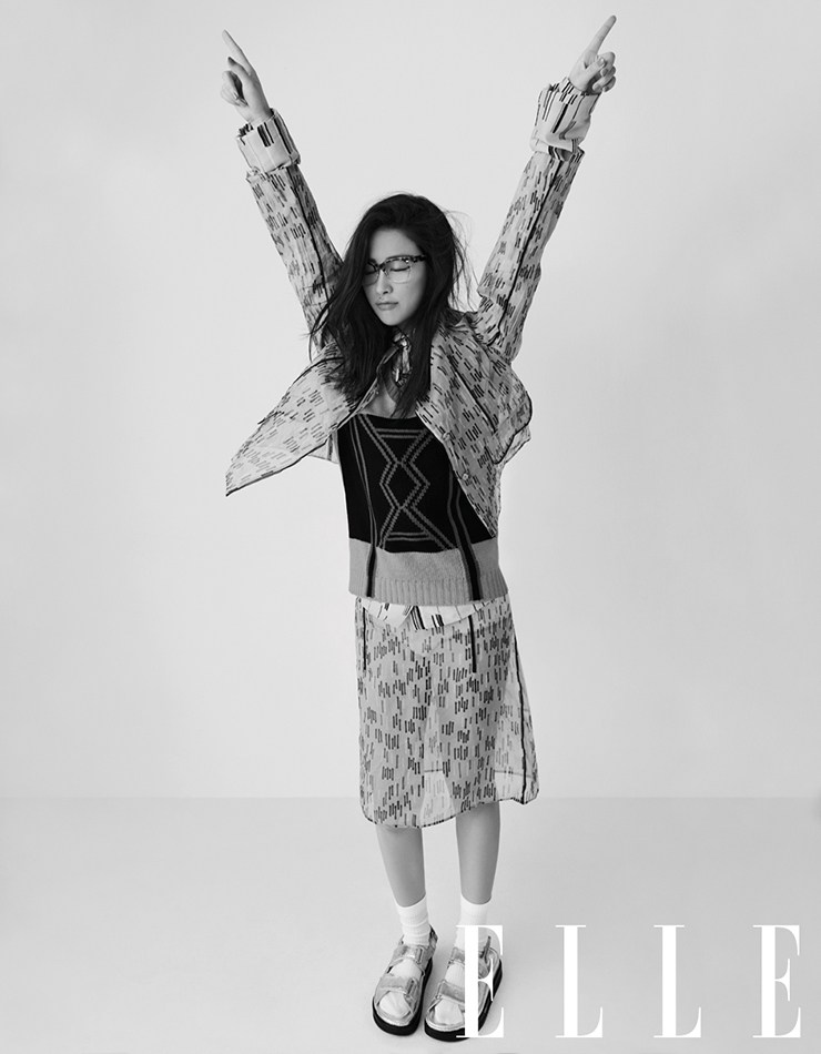 朱珠ELLE低色调时尚服饰写真曝光(3)