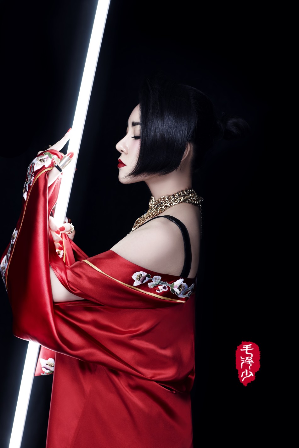 毛泽少性感中国电子性感风尚写真大片(2)