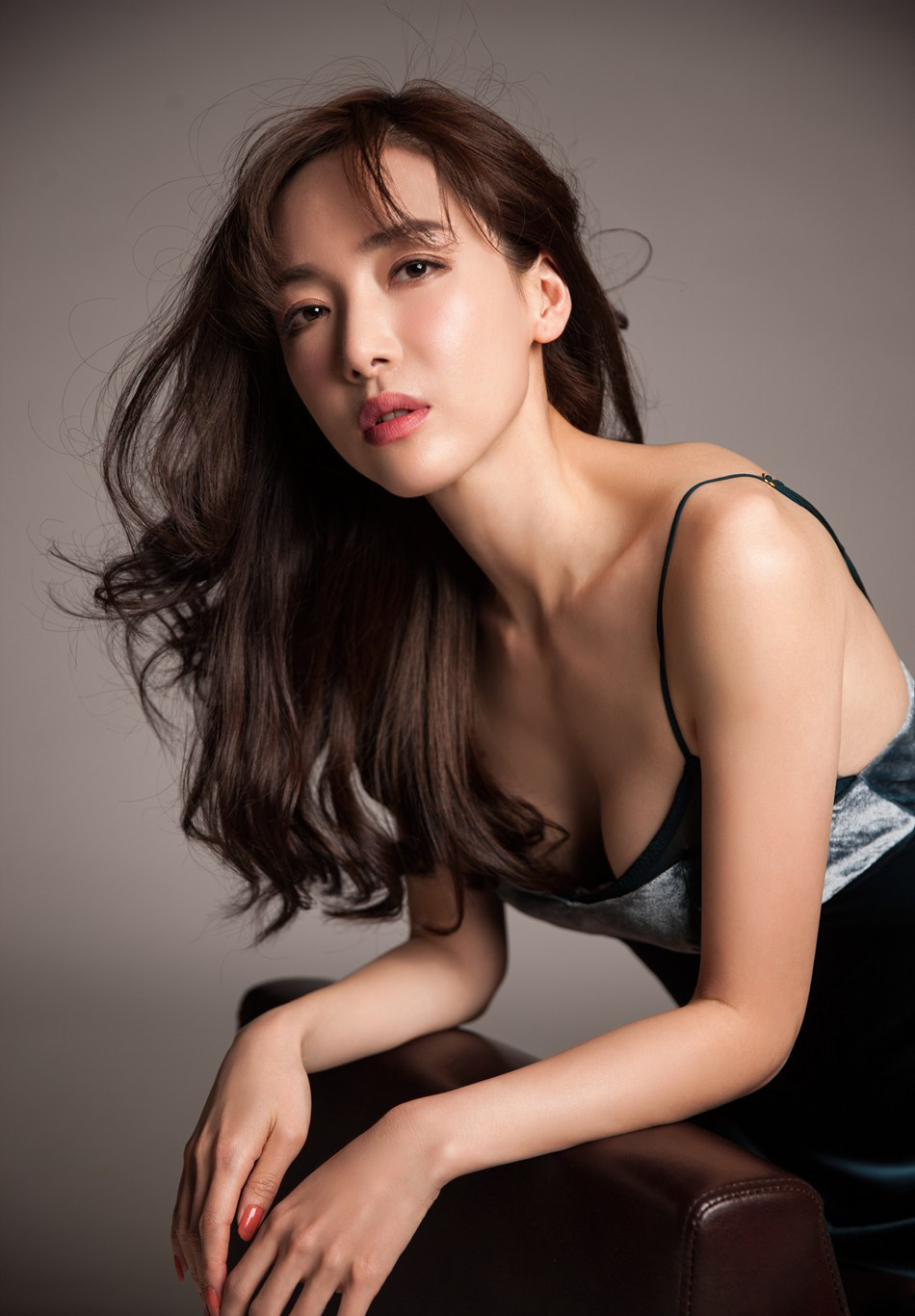 叶一云写真大玩性感风写真大片(2)