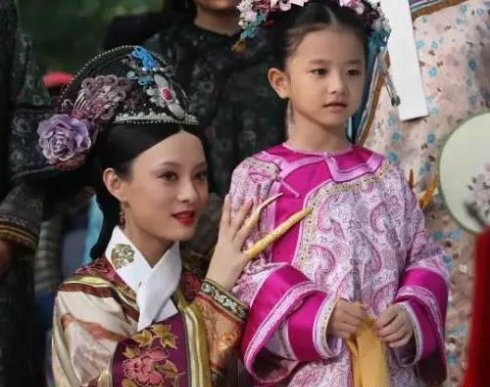 胧月公主长成小美人了！《甄嬛传》中七大童星近照曝光谁最萌(7)