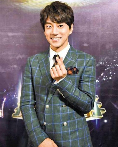 扒扒吴亦凡等10大男神成名前的辛酸经历(2)
