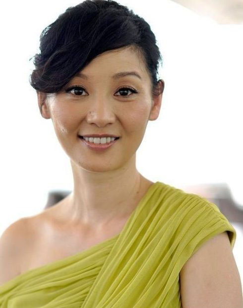 都是49岁！王祖贤周慧敏叶玉卿等10大同龄女星PK谁最美(2)