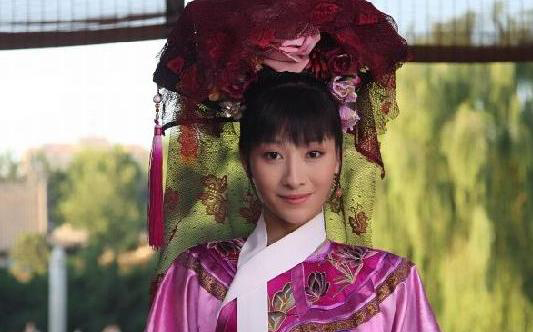 甄嬛传安陵容扮演者陶昕然戏里无爱无子戏外圆满(3)