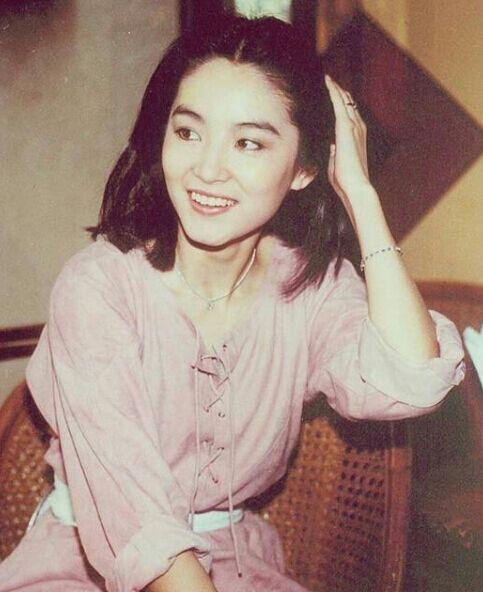 娱乐圈的真正绝代风华的九位女神(2)