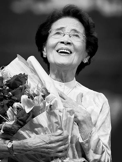 一天三位艺术家去世!盘点2016年去世的10大华语明星(4)