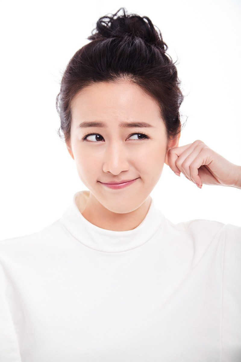 刘美含清纯甜美可爱写真曝光(5)