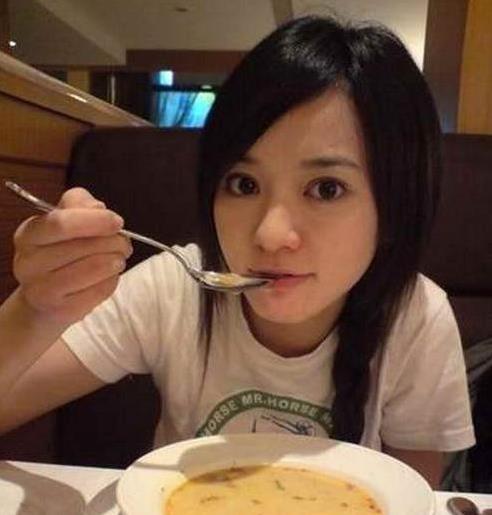 元气美少女陈意涵出道十年为何不红？(8)