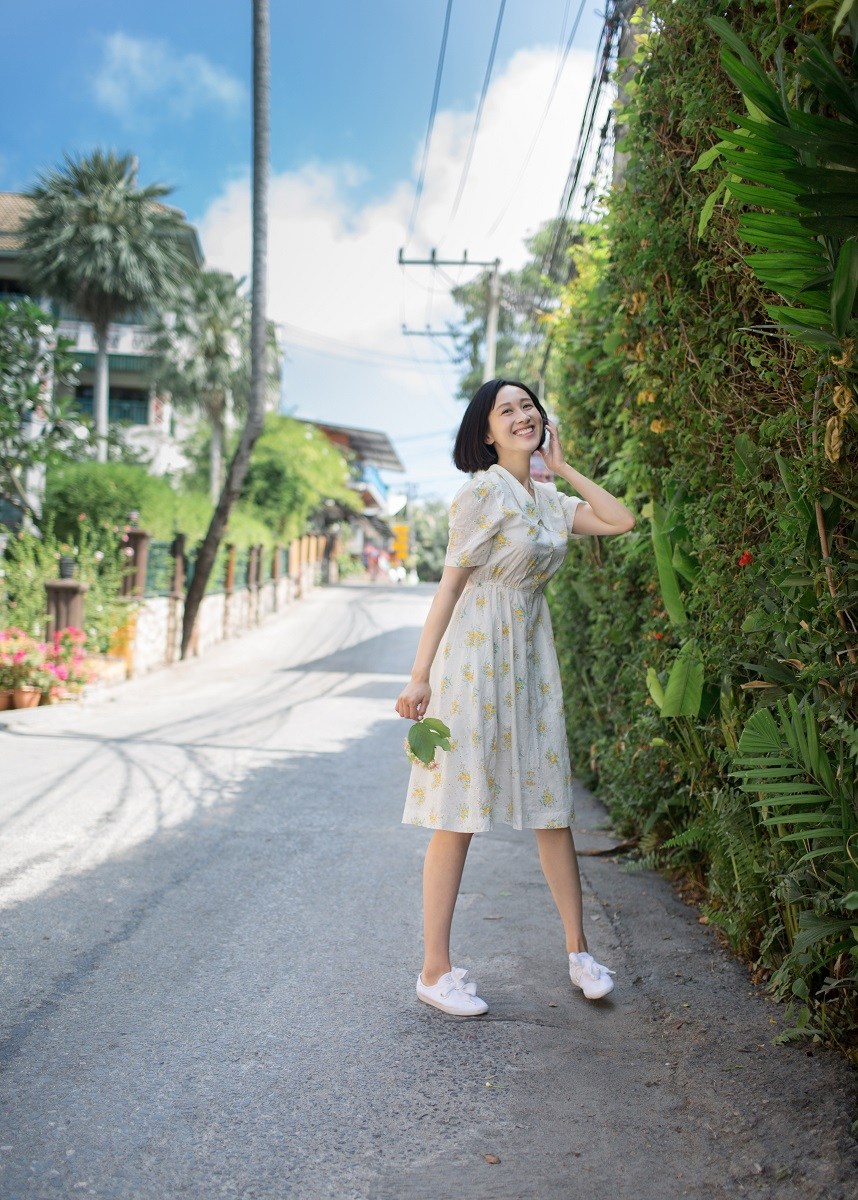 练束梅曝青春活力少女风写真(4)