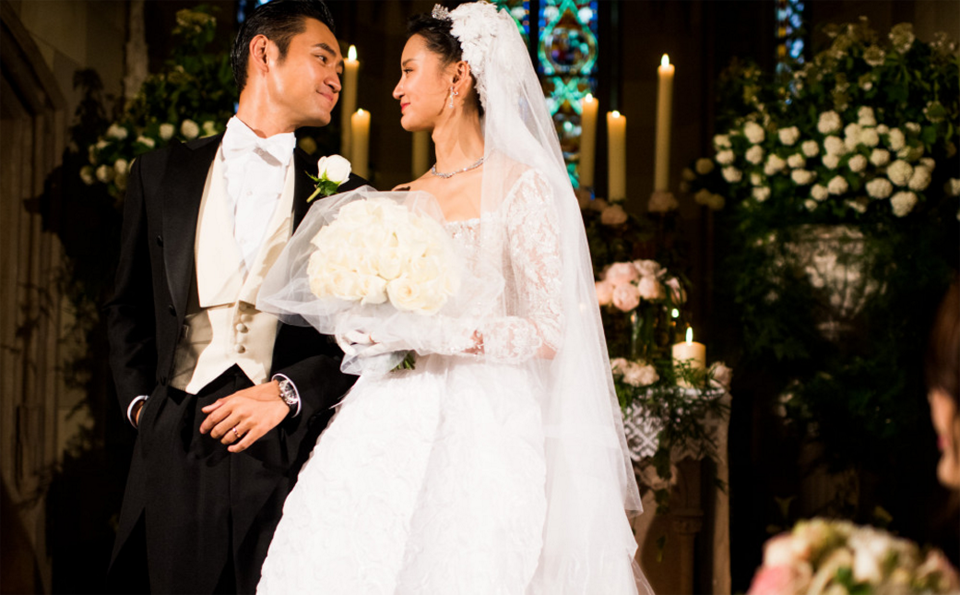 张歆艺袁弘古堡办婚礼热吻伴郎伴娘颜值高(4)