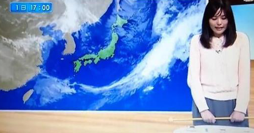 睡粉丝,接私活,流泪播节目,扒扒10大明星惨遭公司开除内幕(10)
