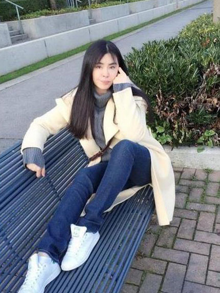 49岁的王祖贤依然美如画,而她们30岁不到脸就垮了(2)