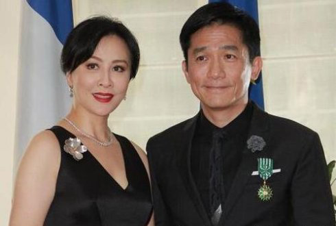 小S领衔为鬼混老公“擦屁股”的10大女星(8)