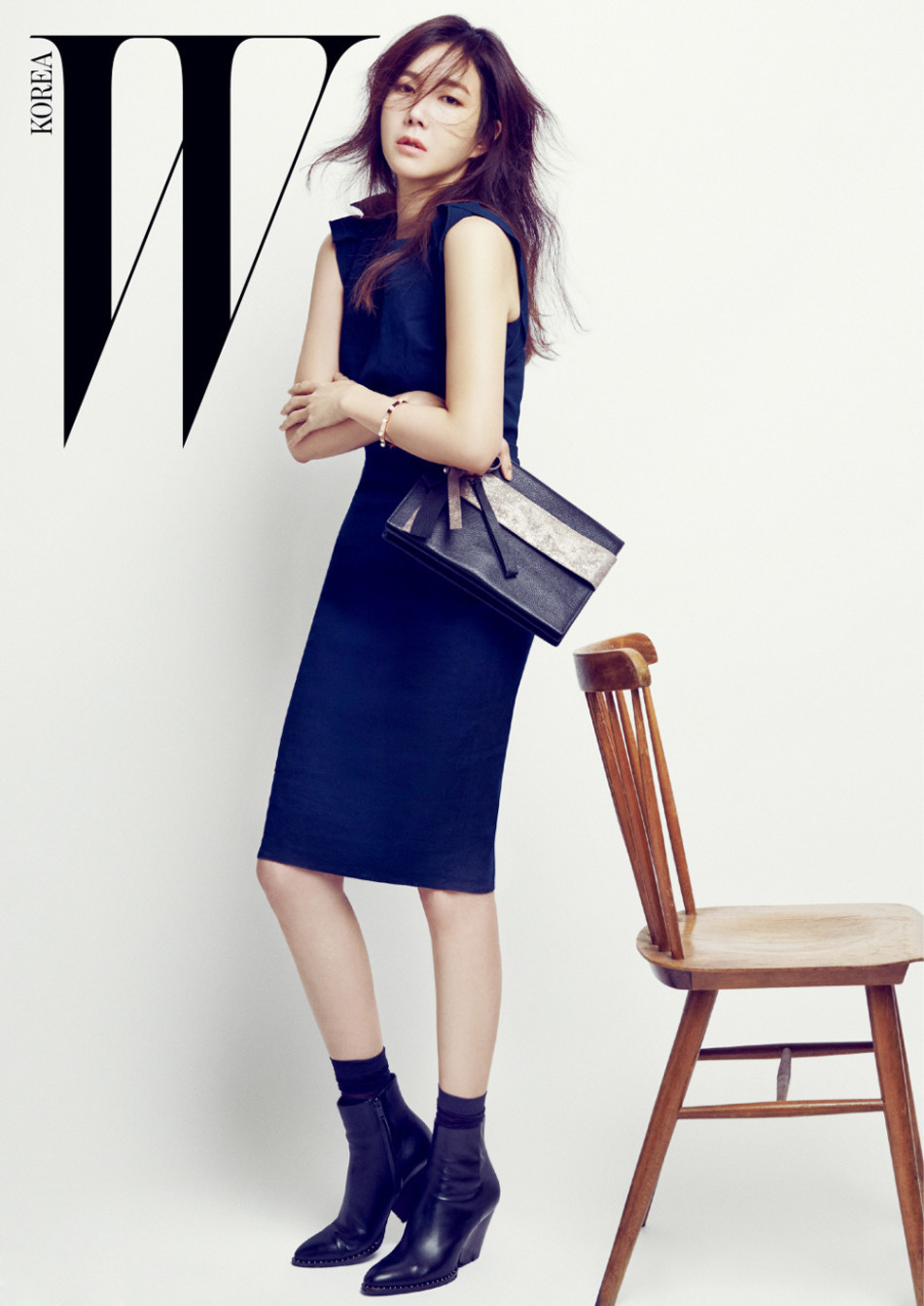 李智雅纤细长腿魅力写真大片(2)