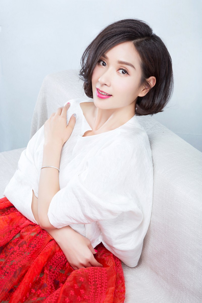 杨恭如精致女神曝端午节大片(2)