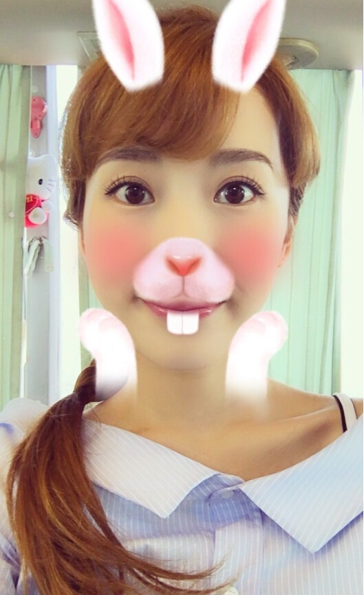阔太李念扮嫩变萌兔兔甜美魅力少女(3)
