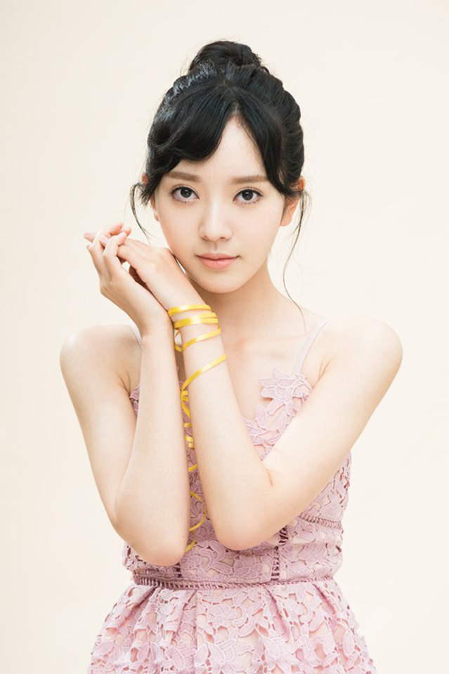 雨婷儿笑容甜美可人最新写真曝光(4)