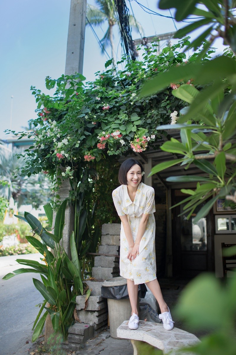 练束梅曝青春活力少女风写真(3)