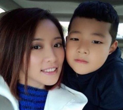 大S汪小菲领衔儿女双全凑足“好”字的10对明星夫妻(9)