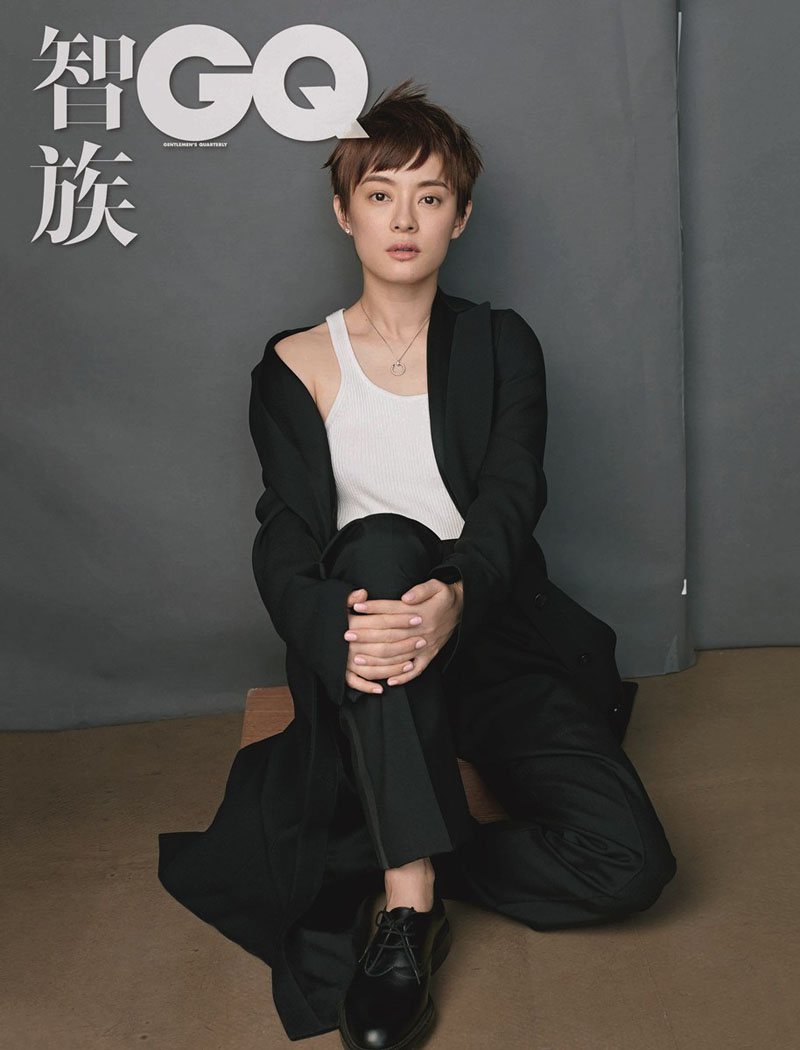 孙俪酷感之姿登男刊封面(3)
