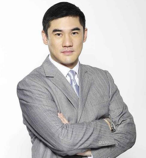 多年过去了，吴大维依然是那个颜值逆天口若悬河的男神(14)