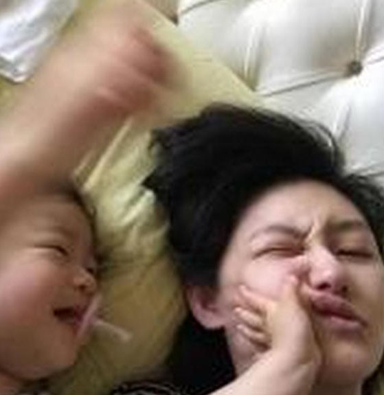 大S超越众星成晒娃狂魔代言人(4)