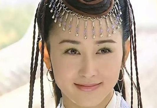 曾黎等中戏八大金钗现状：事业反差大，情路都坎坷(5)