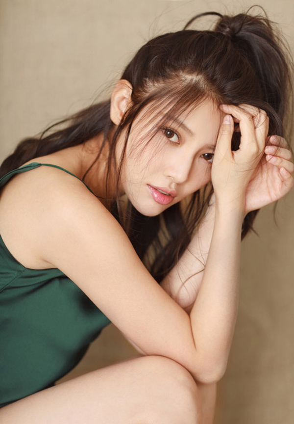 徐冬冬清新温柔少女气息写真曝光(2)