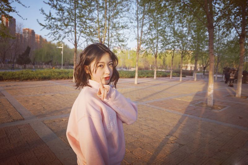 氧气美女李昕原文艺范写真曝光(4)