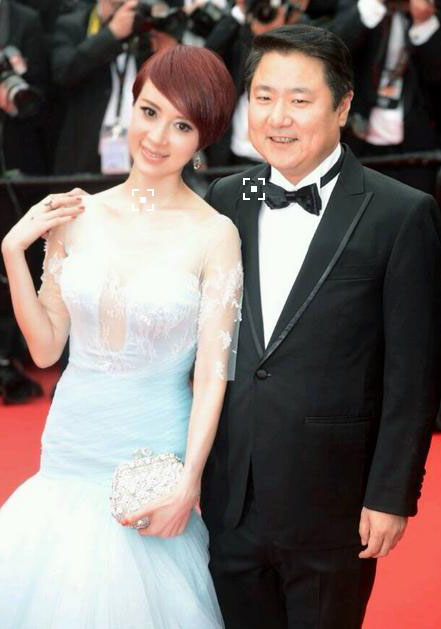 阔太金巧巧庆生朋友圈豪华堪比巨星(3)