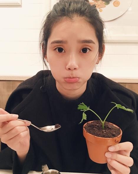《偶像来了》八大女星素颜照PK谁是真女神(9)