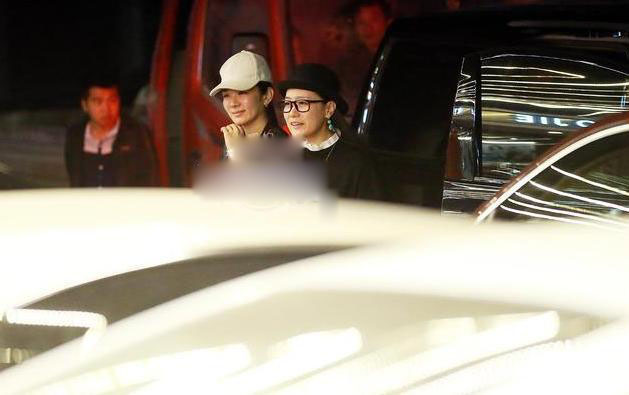 阔太金巧巧庆生朋友圈豪华堪比巨星(8)