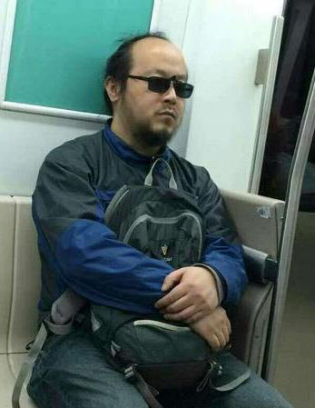 混了30年乐坛的窦唯为何活在“王菲前夫”阴影里？(2)