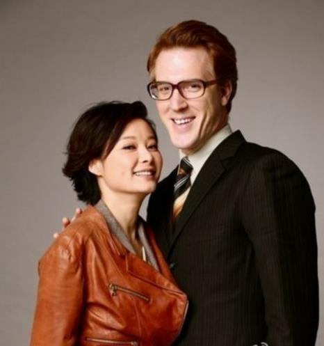 陈赫前妻疑交外籍男友!扒扒离婚后恋上外国猛男的七大女星(2)