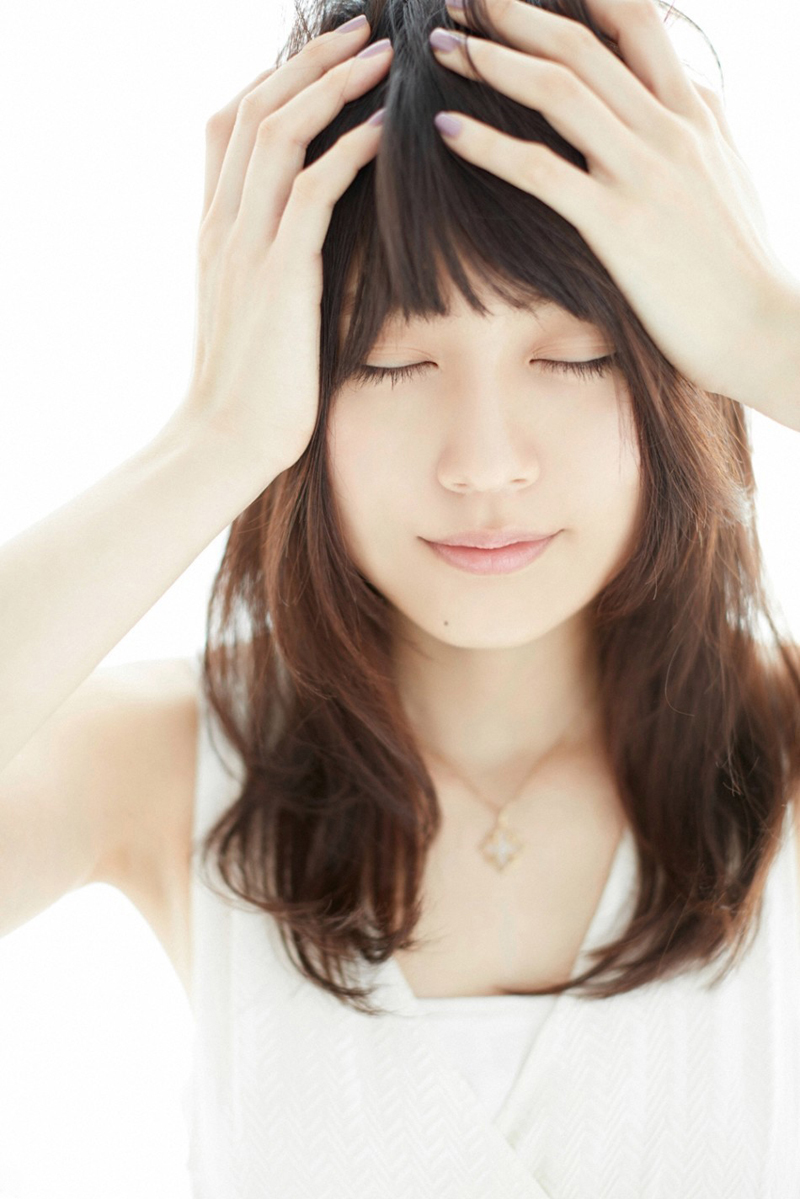 “日版奶茶妹”有村架纯闺房写真清纯可人(7)