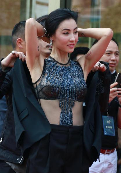 36岁张柏芝容貌气质为何被47岁女星甩几条街？(4)