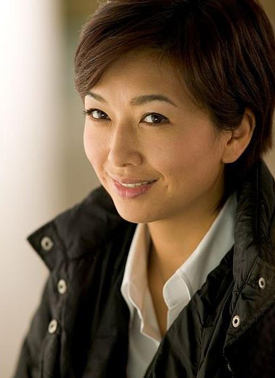 董卿领衔结了婚老公却玩潜伏的10大女星(6)
