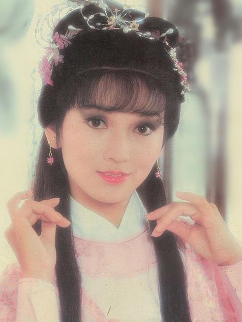 娱乐圈12大童颜女神水嫩照曝光,谁才是旧时光美人(4)