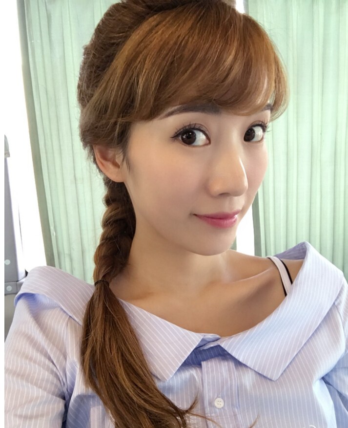 阔太李念扮嫩变萌兔兔甜美魅力少女(2)