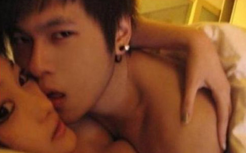 吴亦凡领衔不雅床照被曝光的10大明星(3)